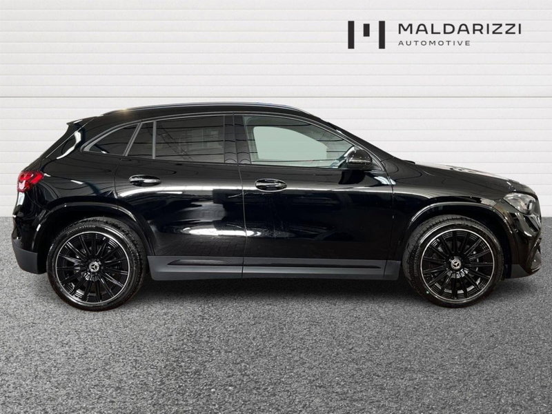 Mercedes-Benz GLA SUV usata a Bari (5)