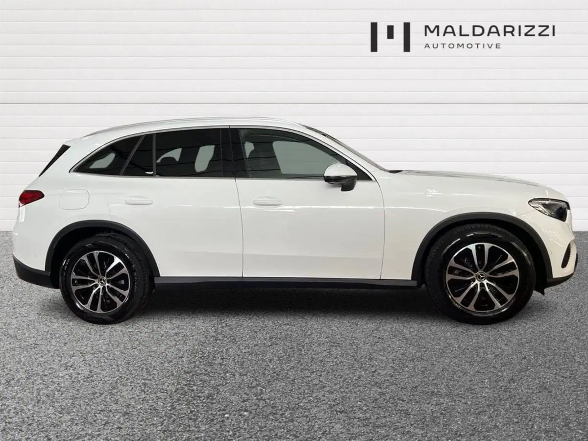 Mercedes-Benz GLC SUV usata a Bari (5)