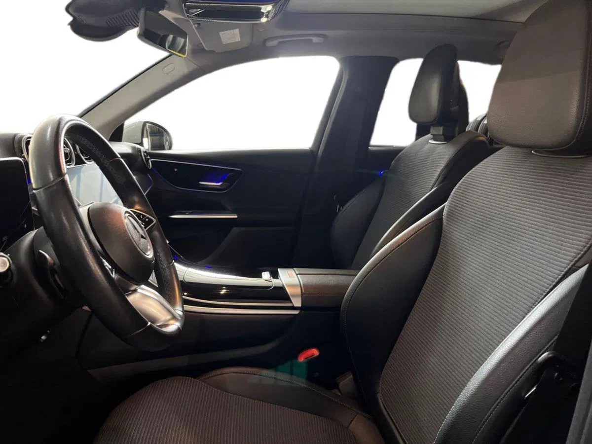 Mercedes-Benz GLC SUV usata a Bari (7)