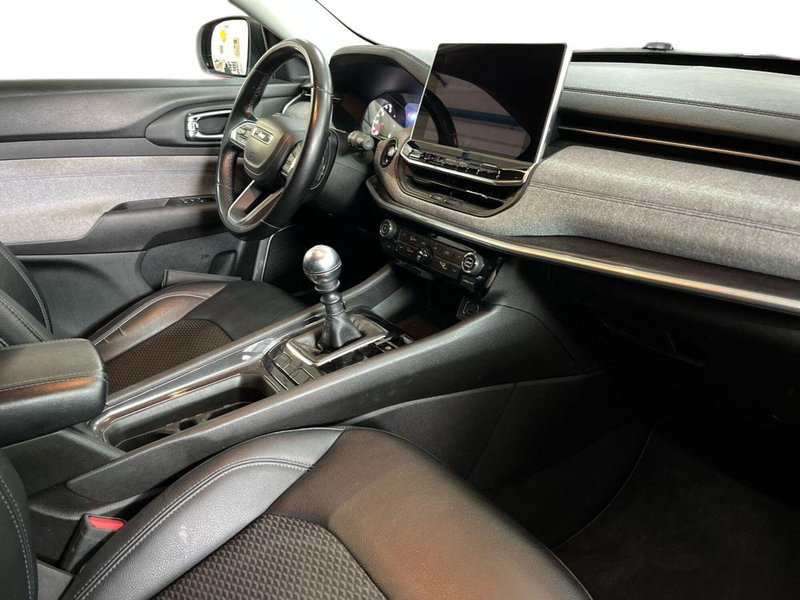 Jeep Compass usata a Bari (9)