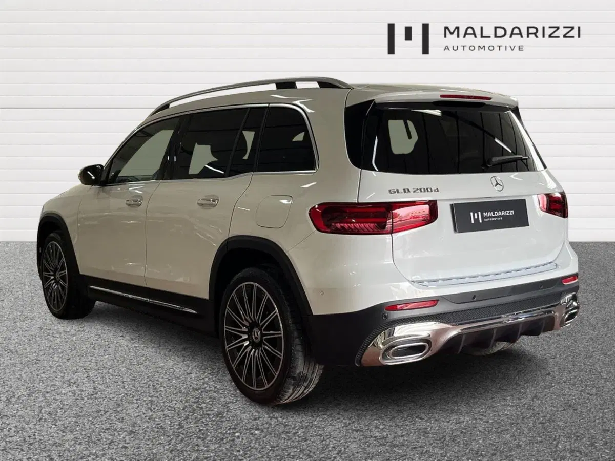 Mercedes-Benz GLB usata a Bari (4)