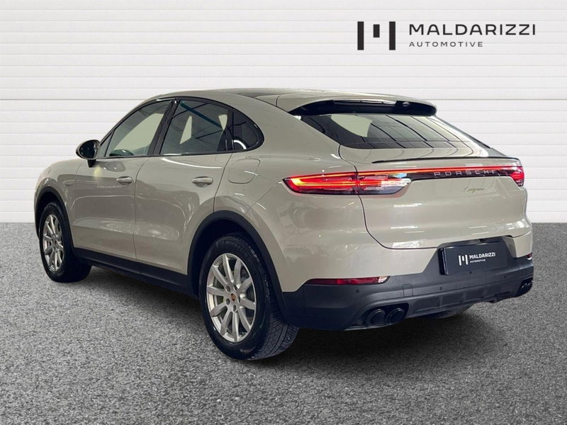 Porsche Cayenne usata a Bari (4)