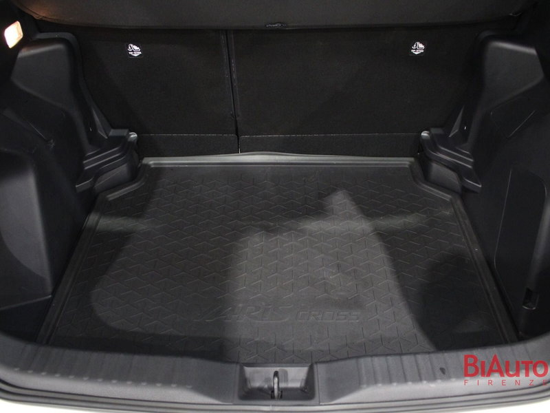 Toyota Yaris Cross usata a Firenze (9)