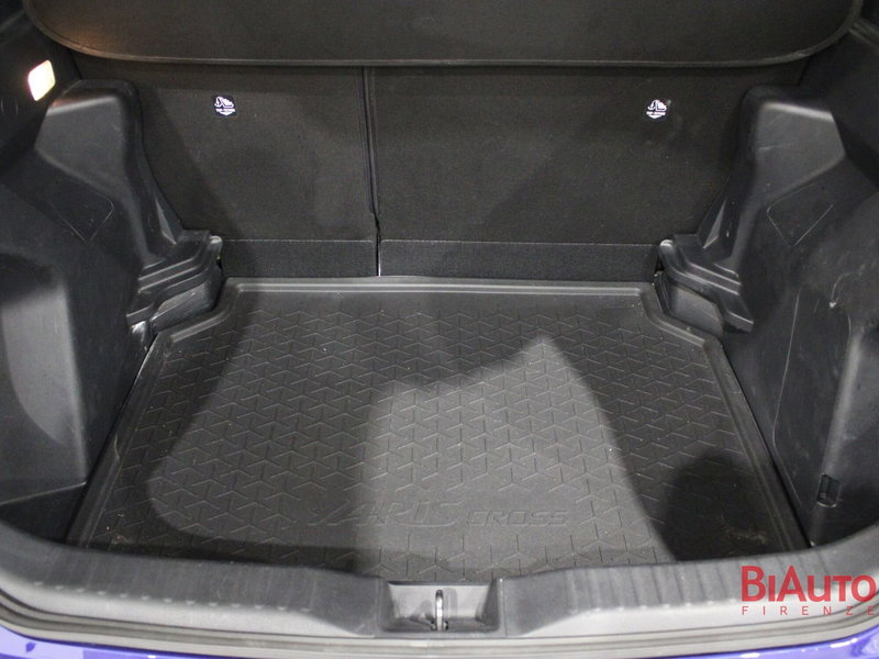 Toyota Yaris Cross usata a Firenze (9)