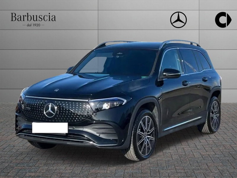 Mercedes-Benz EQB usata a Pescara