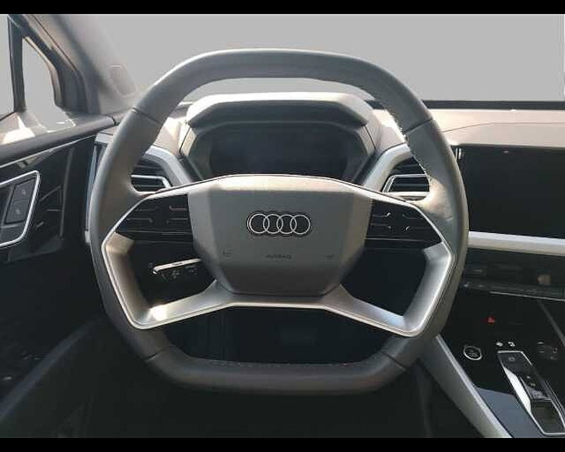 Audi Q4 Sportback usata a Roma (9)