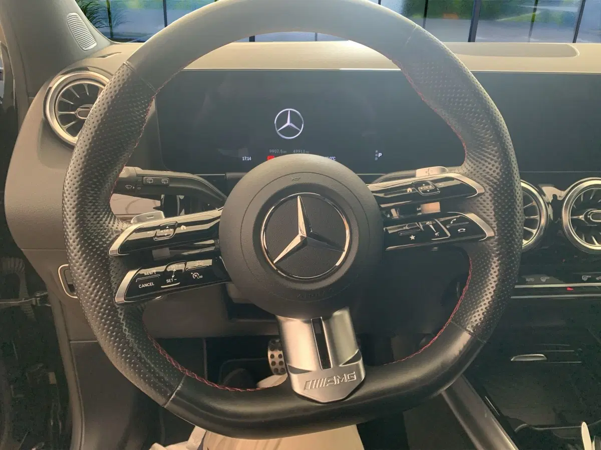 Mercedes-Benz GLA SUV usata a Cosenza (10)