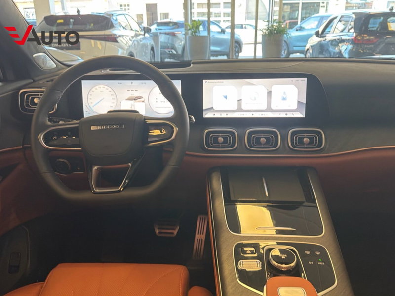 Jaecoo Jaecoo 8 SHS-P nuova a Vercelli (11)