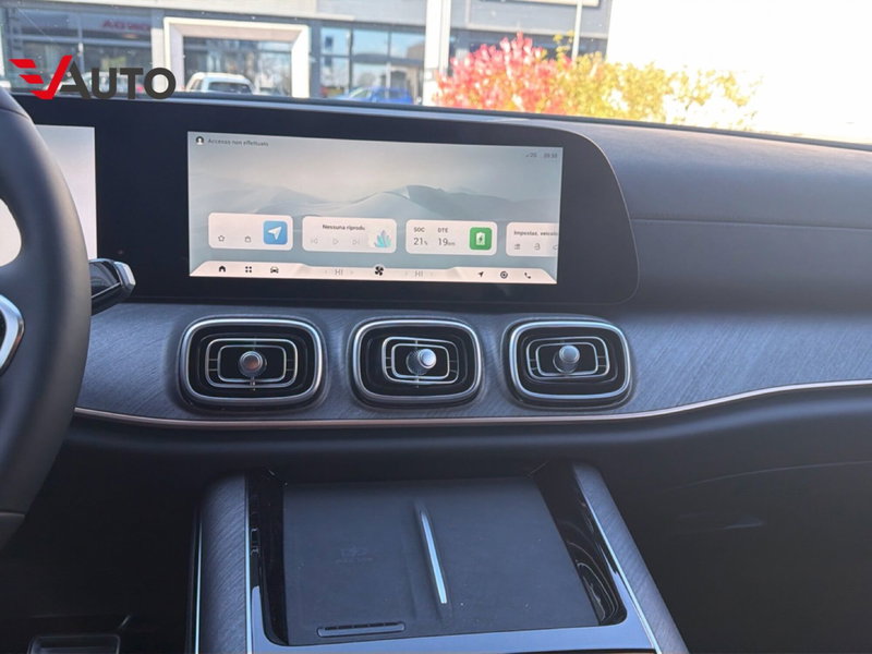 Jaecoo Jaecoo 8 SHS-P nuova a Vercelli (14)