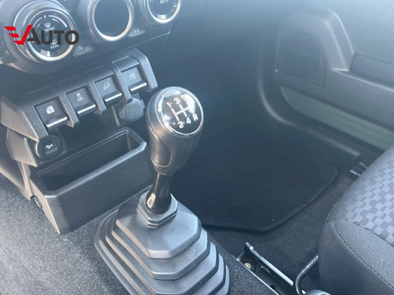 Suzuki Jimny usata a Vercelli (8)