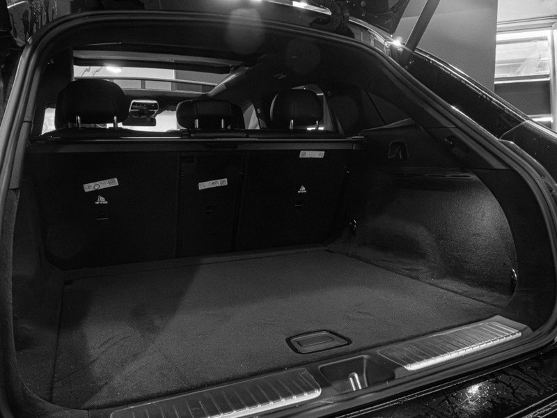 Mercedes-Benz EQE SUV nuova a Ancona (12)