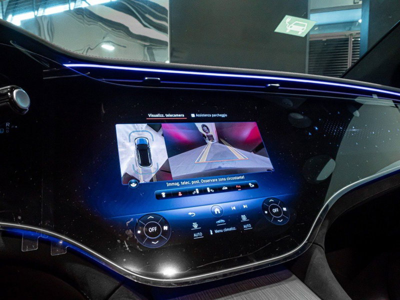 Mercedes-Benz EQE SUV nuova a Ancona (18)