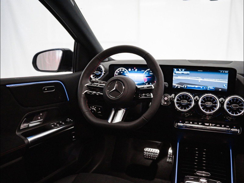 Mercedes-Benz Classe B nuova a Macerata (16)