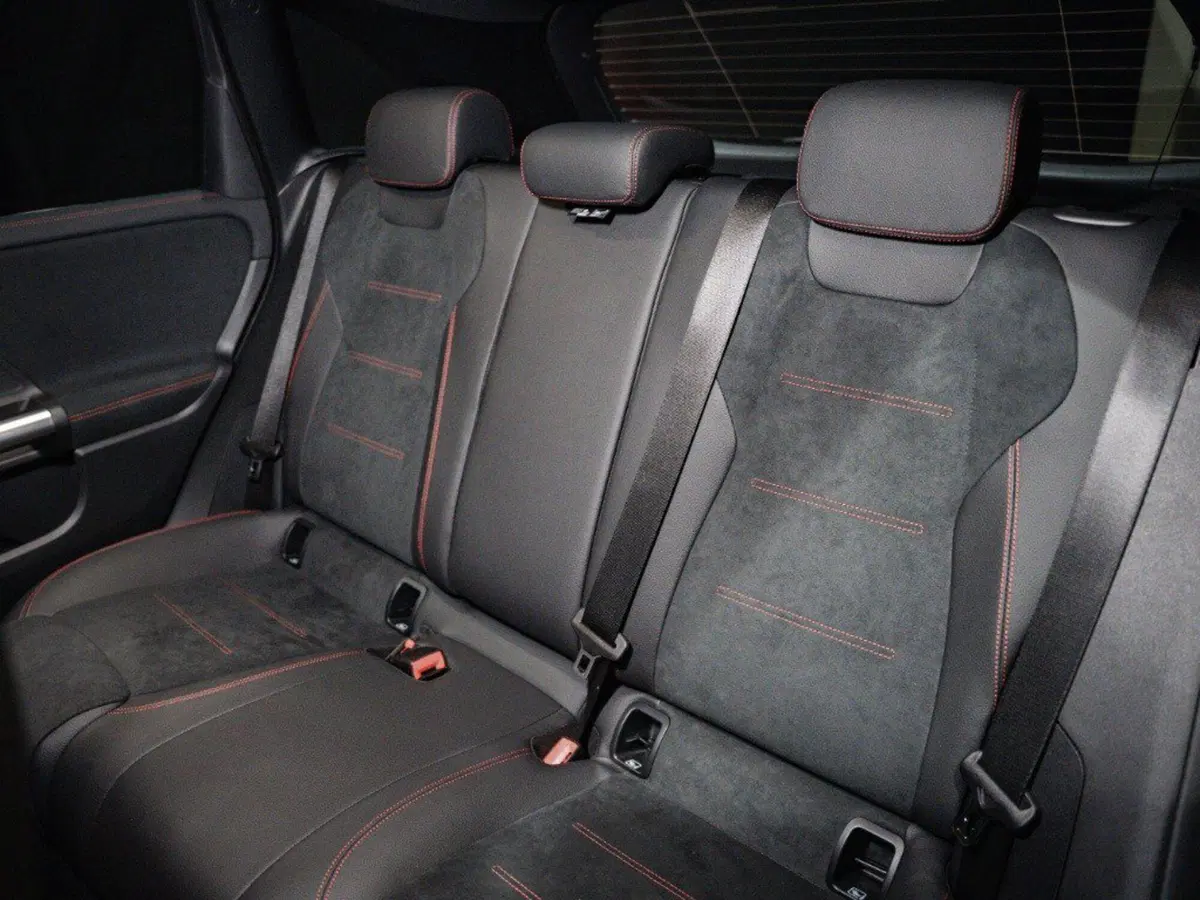 Mercedes-Benz Classe B nuova a Ancona (12)