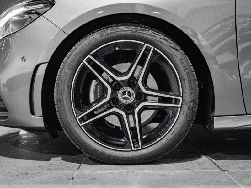 Mercedes-Benz Classe B nuova a Ancona (4)