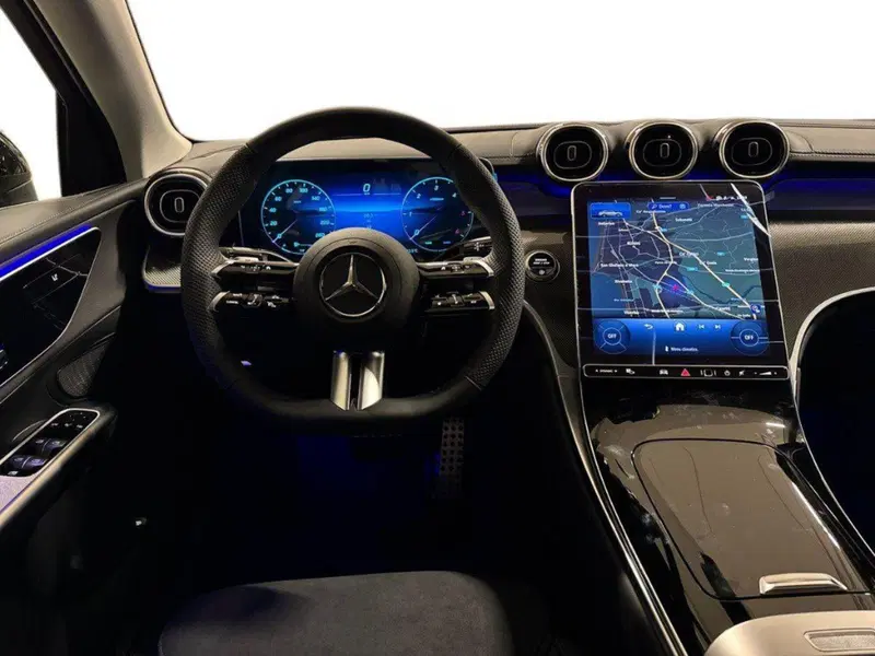 Mercedes-Benz GLC SUV nuova a Macerata (11)