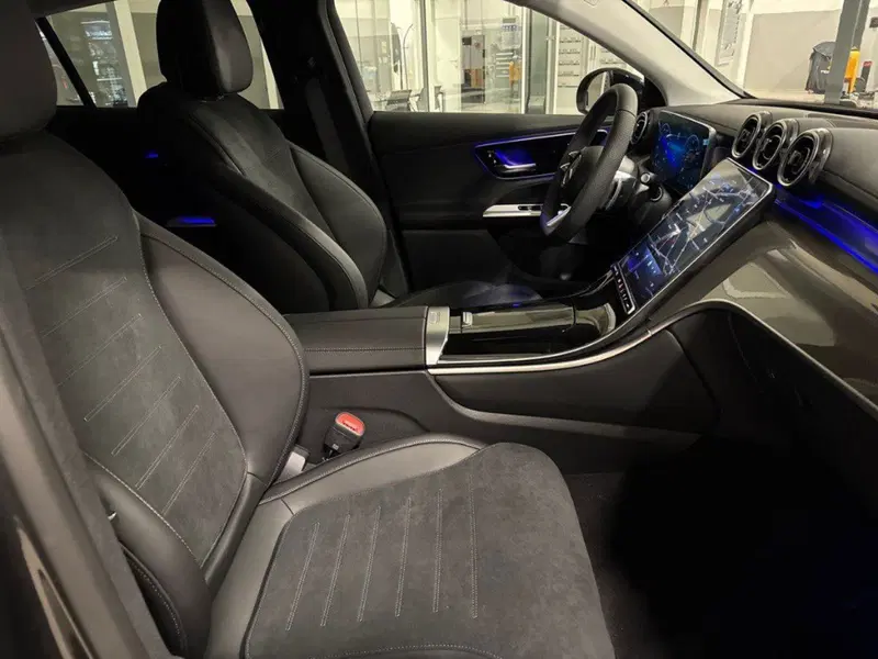 Mercedes-Benz GLC SUV nuova a Macerata (14)
