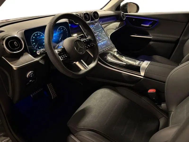 Mercedes-Benz GLC SUV nuova a Macerata (16)