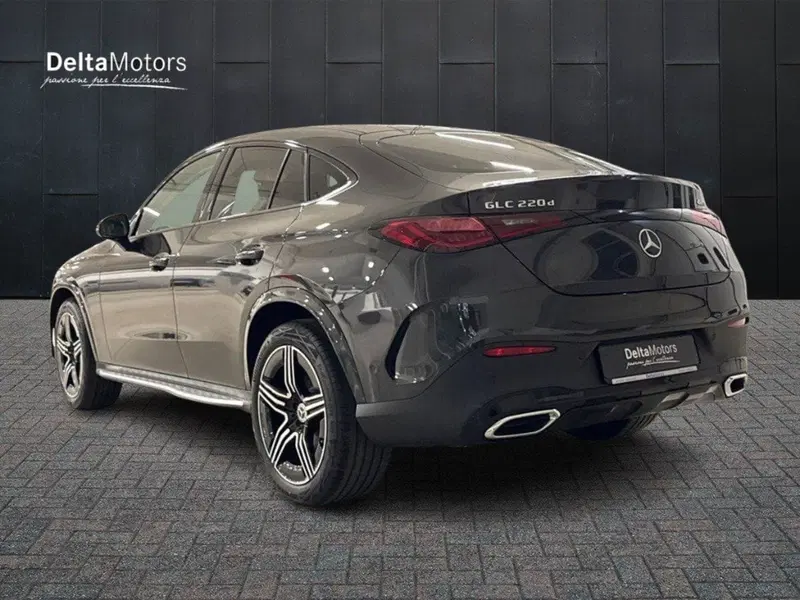 Mercedes-Benz GLC SUV nuova a Macerata (3)