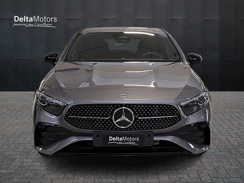 Mercedes-Benz Classe A Sedan nuova a Rimini (6)