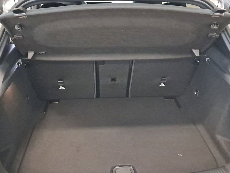 Mercedes-Benz Classe A Sedan nuova a Rimini (7)