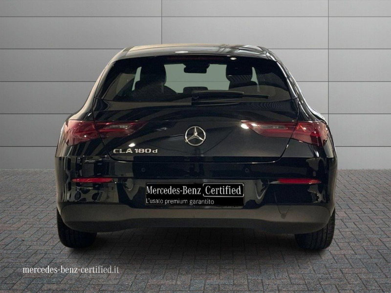 Mercedes-Benz CLA Shooting Brake usata a Ancona (4)