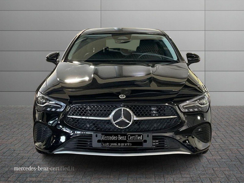 Mercedes-Benz CLA Shooting Brake usata a Ancona (6)