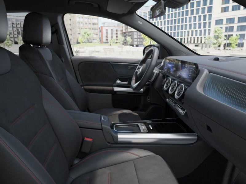 Mercedes-Benz EQA nuova a Ancona (10)