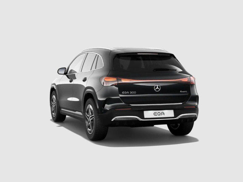 Mercedes-Benz EQA nuova a Ancona (3)