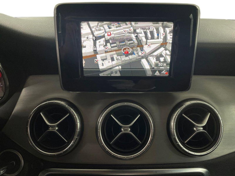 Mercedes-Benz CLA usata a Ancona (15)