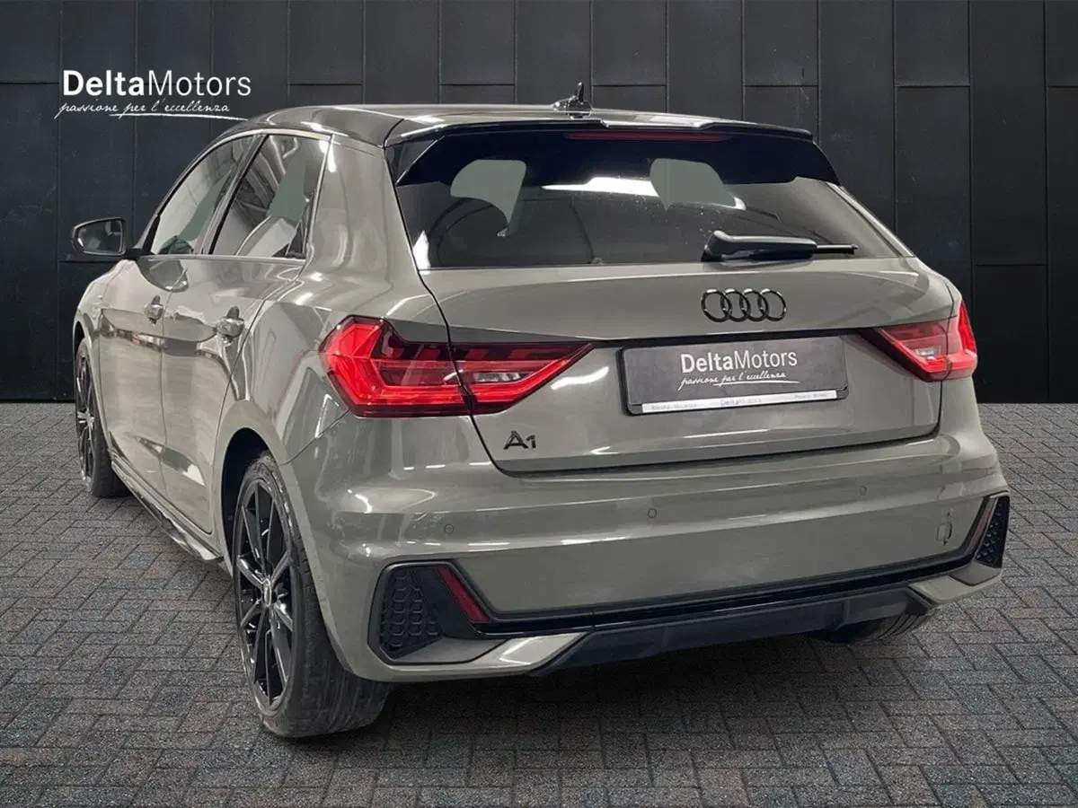 Audi A1 Sportback usata a Macerata (5)
