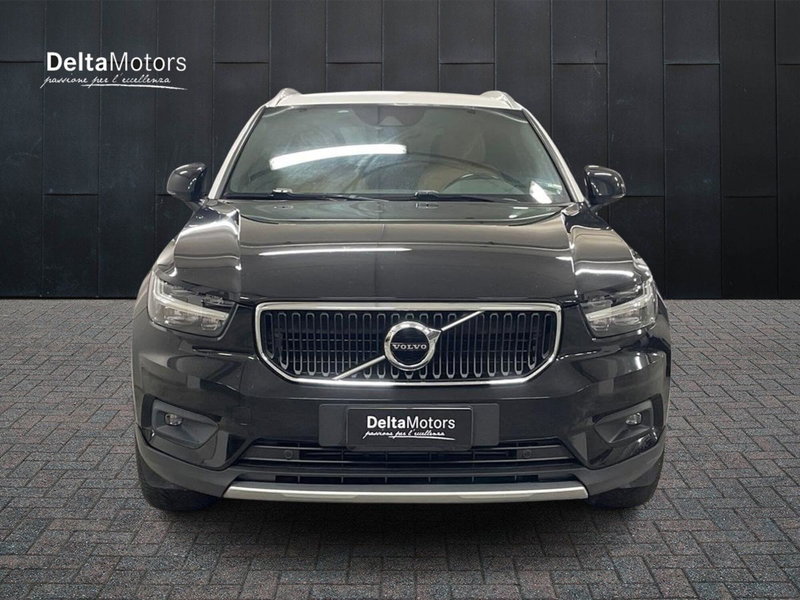 Volvo XC40 usata a Macerata (6)