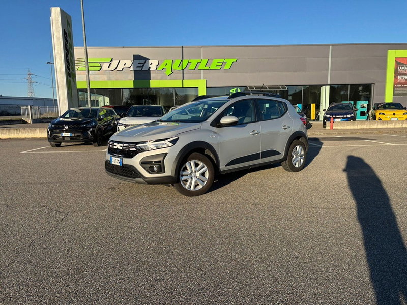 Dacia Sandero usata a Vercelli (6)