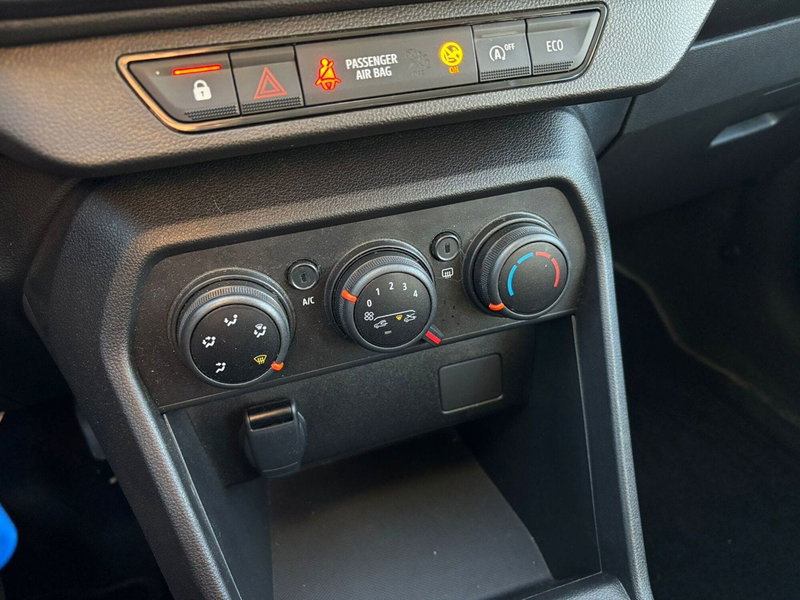 Dacia Sandero usata a Vercelli (9)