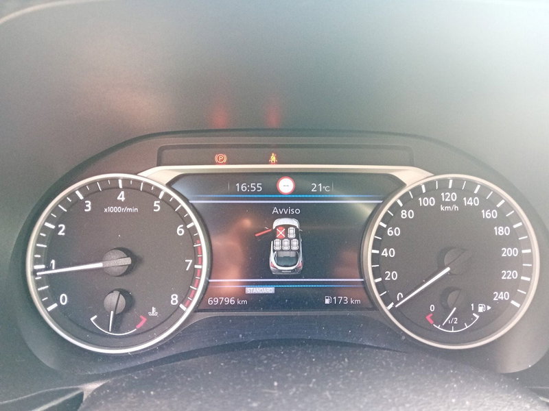 Nissan Juke usata a Udine (17)