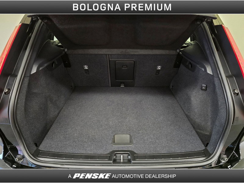 Volvo XC40 usata a Bologna (10)