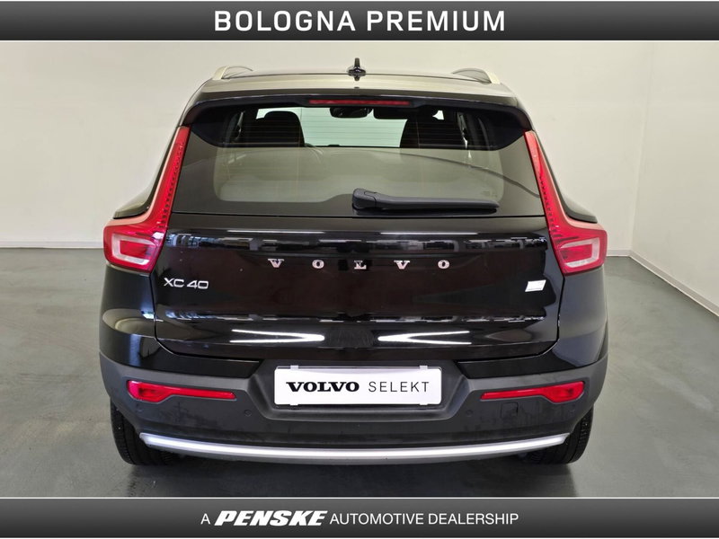 Volvo XC40 usata a Bologna (7)