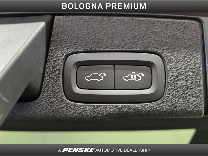 Volvo XC60 usata a Bologna (11)