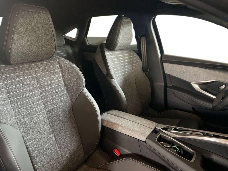 Peugeot 3008 nuova a Salerno (12)