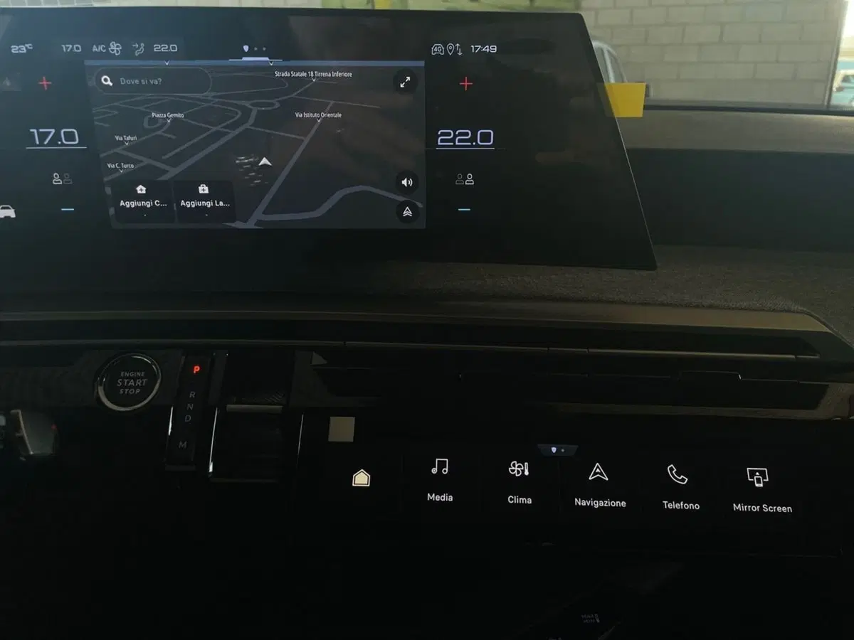 Peugeot 3008 nuova a Salerno (14)