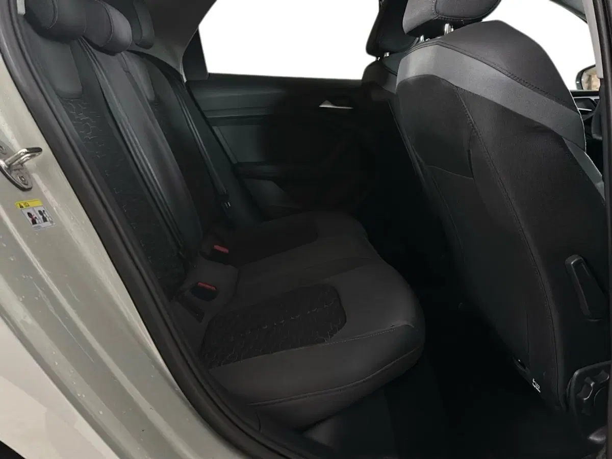 Audi A1 Sportback usata a Napoli (8)