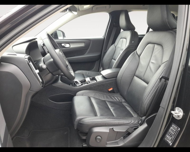 Volvo XC40 usata a Ravenna (9)