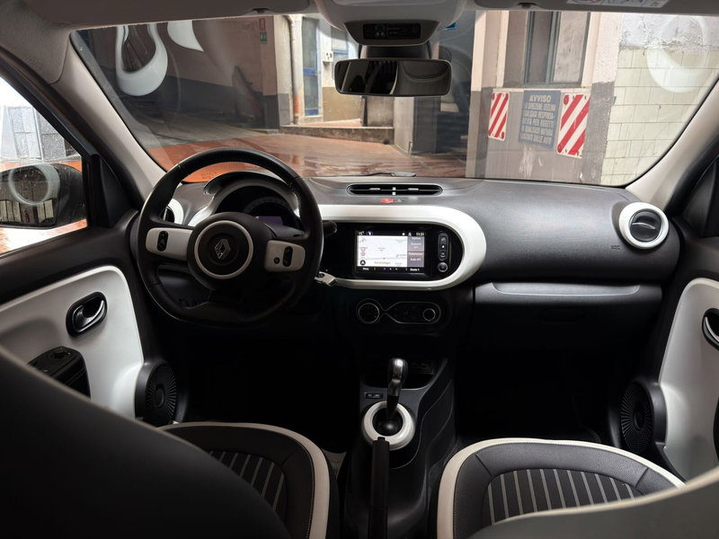 Renault Twingo usata a Milano (18)