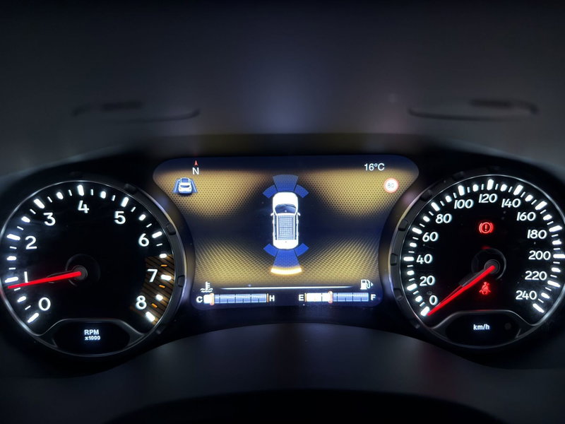 Jeep Renegade usata a Milano (15)