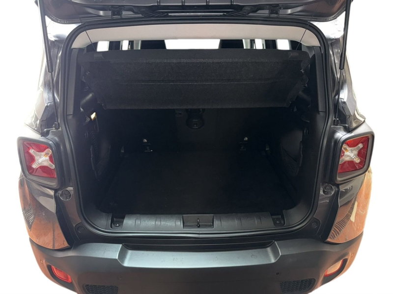 Jeep Renegade usata a Milano (9)