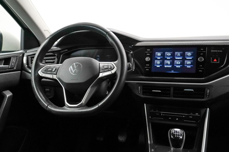 Volkswagen Taigo usata a Varese (11)