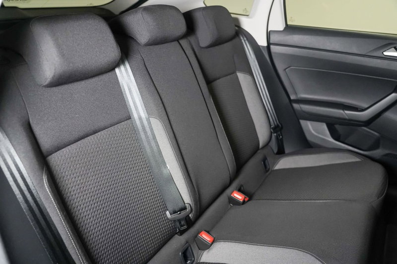 Volkswagen Taigo usata a Varese (14)