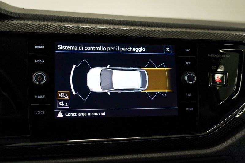 Volkswagen Taigo usata a Varese (16)