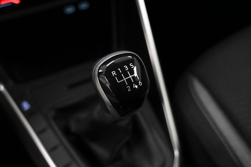 Volkswagen Taigo usata a Varese (19)