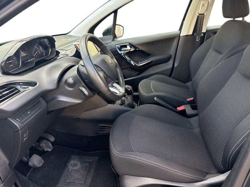 Peugeot 208 usata a Firenze (9)